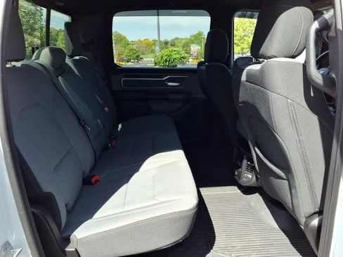 Used 2022 RAM 1500 Big Horn AWD/4WD image 23