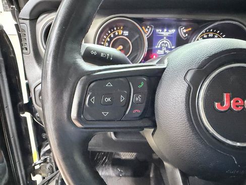 Used 2018 Jeep Wrangler Sport AWD/4WD image 37