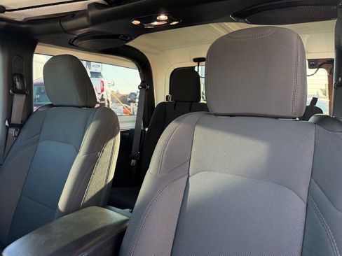 Used 2022 Jeep Wrangler Willys image 17