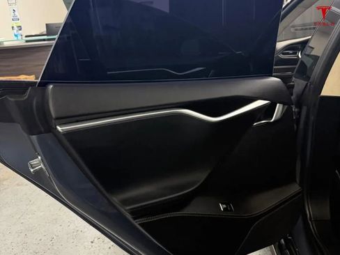 Used 2014 Tesla Model S P85 RWD image 15