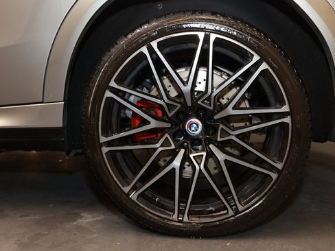 Used 2022 BMW X6 M w/ Competition Package image 25