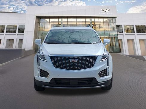 Used 2026 Cadillac XT5 Premium Luxury w/ Driver Assist Package image 2