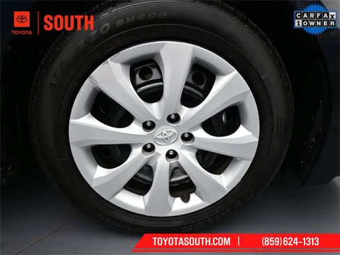 Used 2023 Toyota Corolla LE image 28