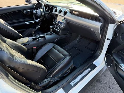 Used 2022 Ford Mustang Premium RWD image 24