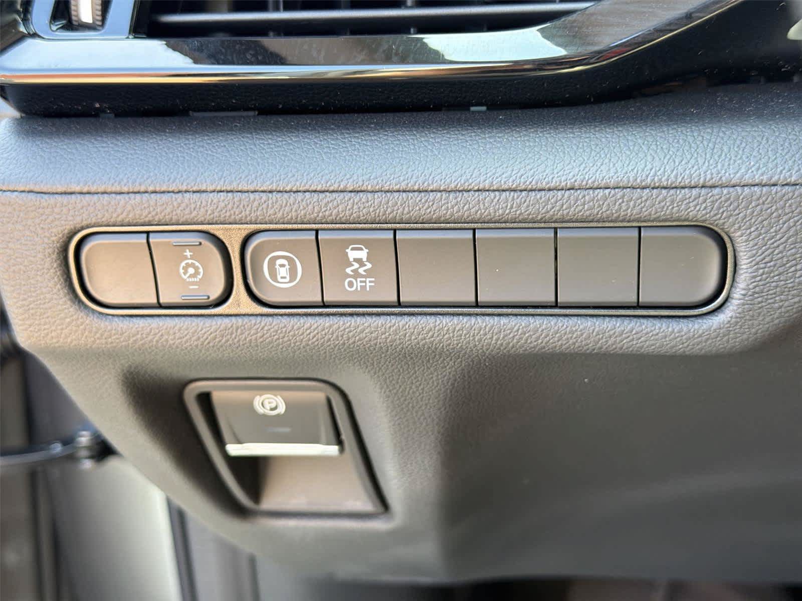 Certified 2026 Acura MDX FWD image 39