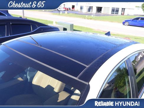 Used 2022 Hyundai Sonata Limited FWD image 14