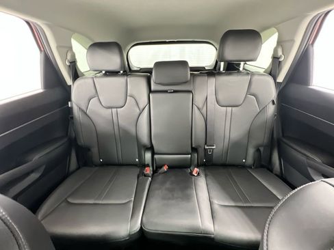 Used 2025 Kia Sorento S AWD/4WD image 28