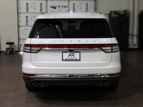 Used 2020 Lincoln Aviator Reserve w/ Equipment Group 201A image 5