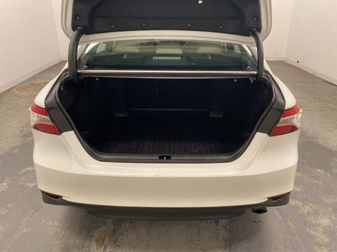 Used 2018 Toyota Camry XLE w/ Audio Package image 30