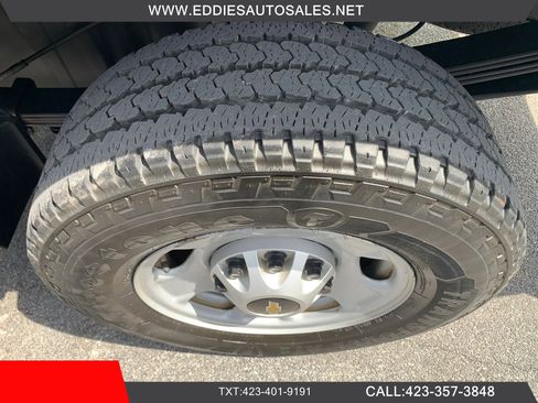 Used 2015 Chevrolet Silverado 2500 W/T AWD/4WD image 30