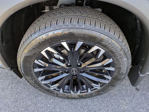 New 2026 Nissan Rogue SV FWD image 9