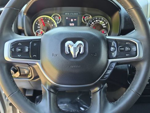 Used 2025 RAM 2500 Big Horn AWD/4WD image 12