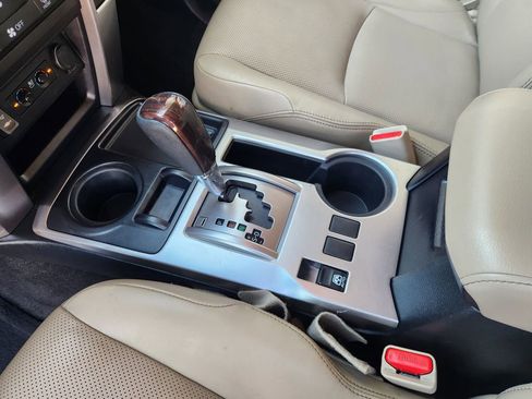 Used 2014 Toyota 4Runner Limited RWD image 20