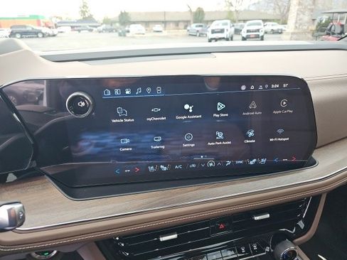 New 2026 Chevrolet Suburban High Country image 44