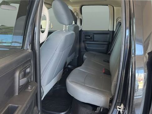 Used 2017 RAM 1500 Express w/ Black Ram 1500 Express Group AWD/4WD image 14
