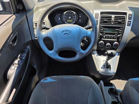 Used 2008 Hyundai Tucson SE FWD image 14