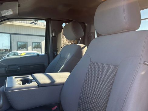 Used 2016 Ford F250 XLT w/ XLT Value Package image 16