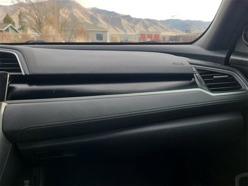 Used 2020 Honda Civic Sport image 17