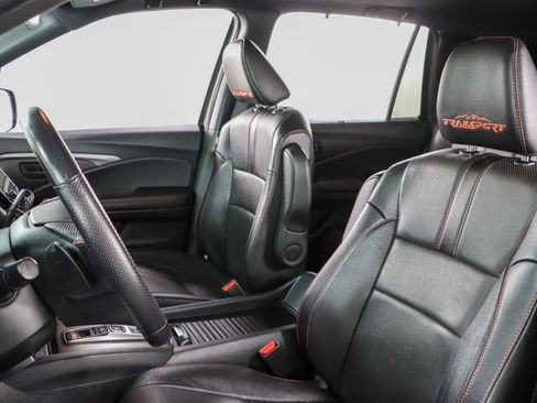 Used 2023 Honda Passport TrailSport image 24