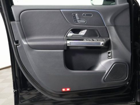 Certified 2025 Mercedes-Benz GLB 250 4MATIC image 12