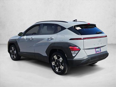 Certified 2025 Hyundai Kona SEL image 7