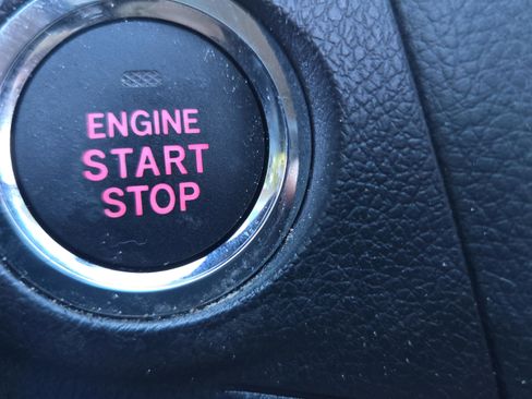 Used 2017 Subaru Outback 2.5i Limited image 27