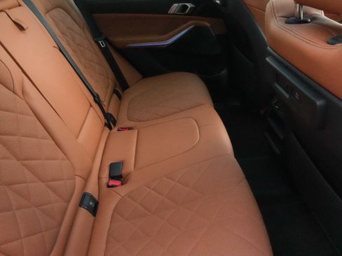 Used 2023 BMW X5 xDrive40i w/ Premium Package image 38