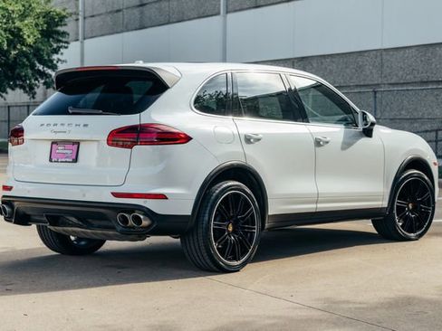 Used 2016 Porsche Cayenne S AWD/4WD image 98