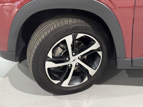 Used 2024 Chevrolet Trax RS w/ Driver Confidence Package image 39