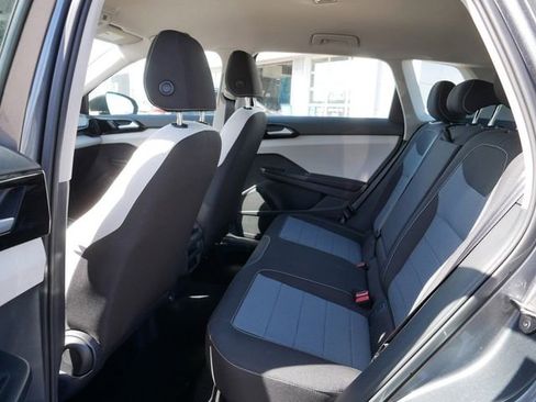New 2026 Volkswagen Taos S AWD/4WD image 8