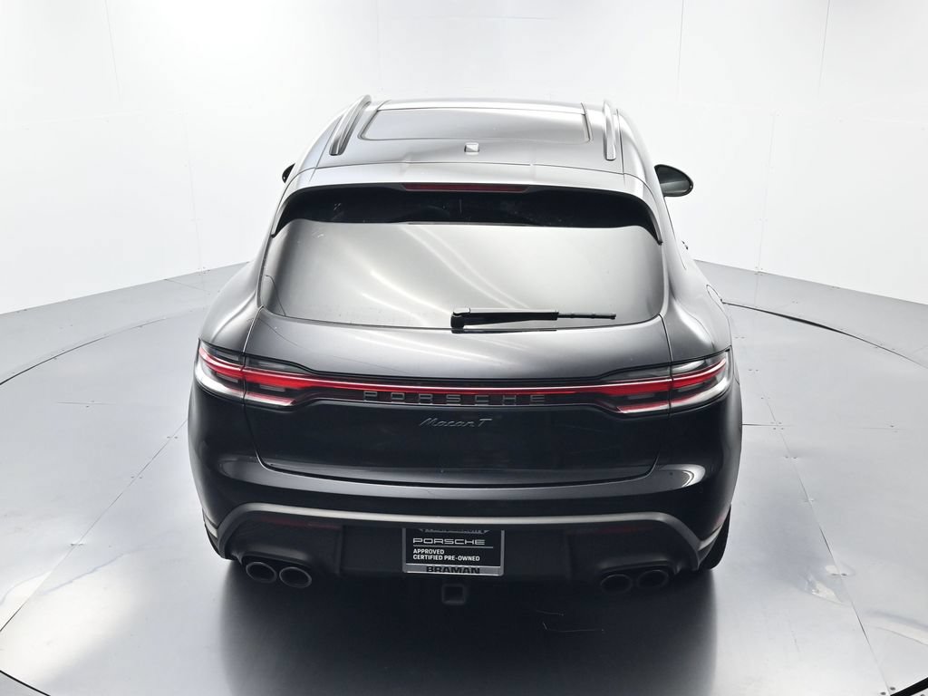 Used 2025 Porsche Macan AWD/4WD image 37