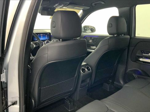 Used 2026 Mercedes-Benz GLB 250 image 17