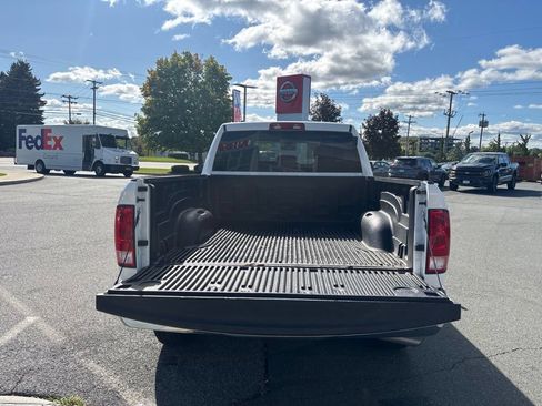 Used 2024 RAM 1500 Classic SLT AWD/4WD image 26