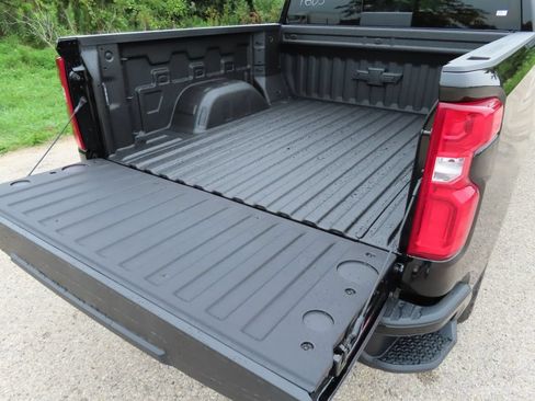 New 2026 Chevrolet Silverado 1500 RST AWD/4WD image 19