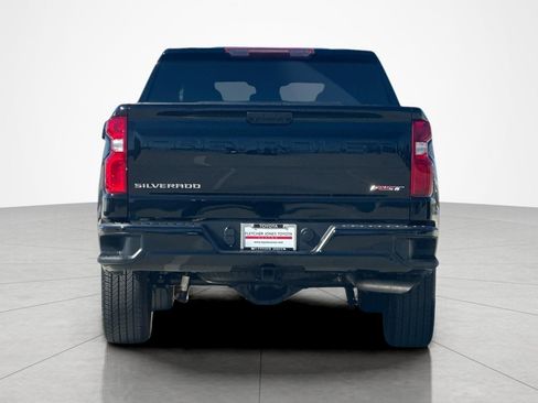 Used 2024 Chevrolet Silverado 1500 RST RWD image 4