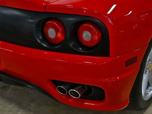 Used 2004 Ferrari 360 Spider image 11