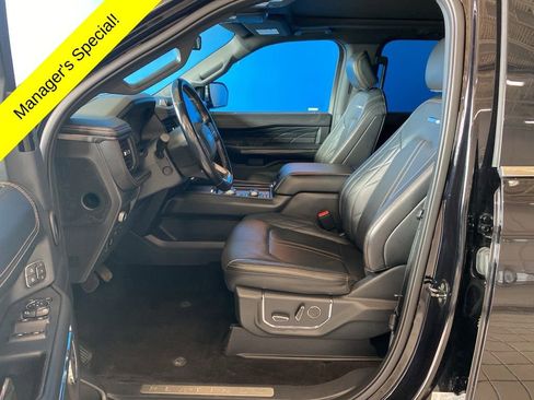Used 2022 Ford Expedition Max Platinum AWD/4WD image 11