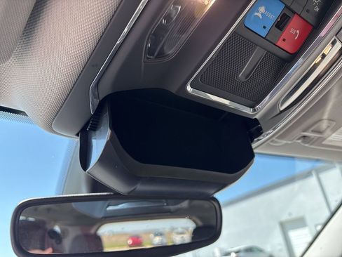 Used 2023 Jeep Grand Cherokee Limited AWD/4WD image 44