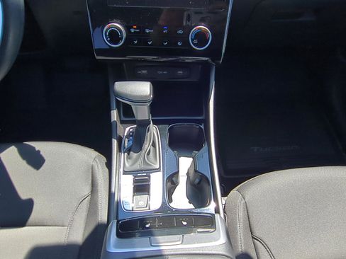 Certified 2022 Hyundai Tucson SEL w/ Cargo Package image 18