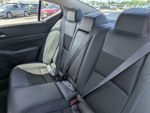 Used 2022 Nissan Altima 2.5 SR image 20