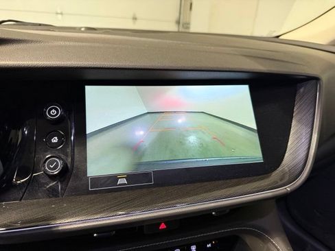 Used 2022 Buick Envision Preferred FWD image 20