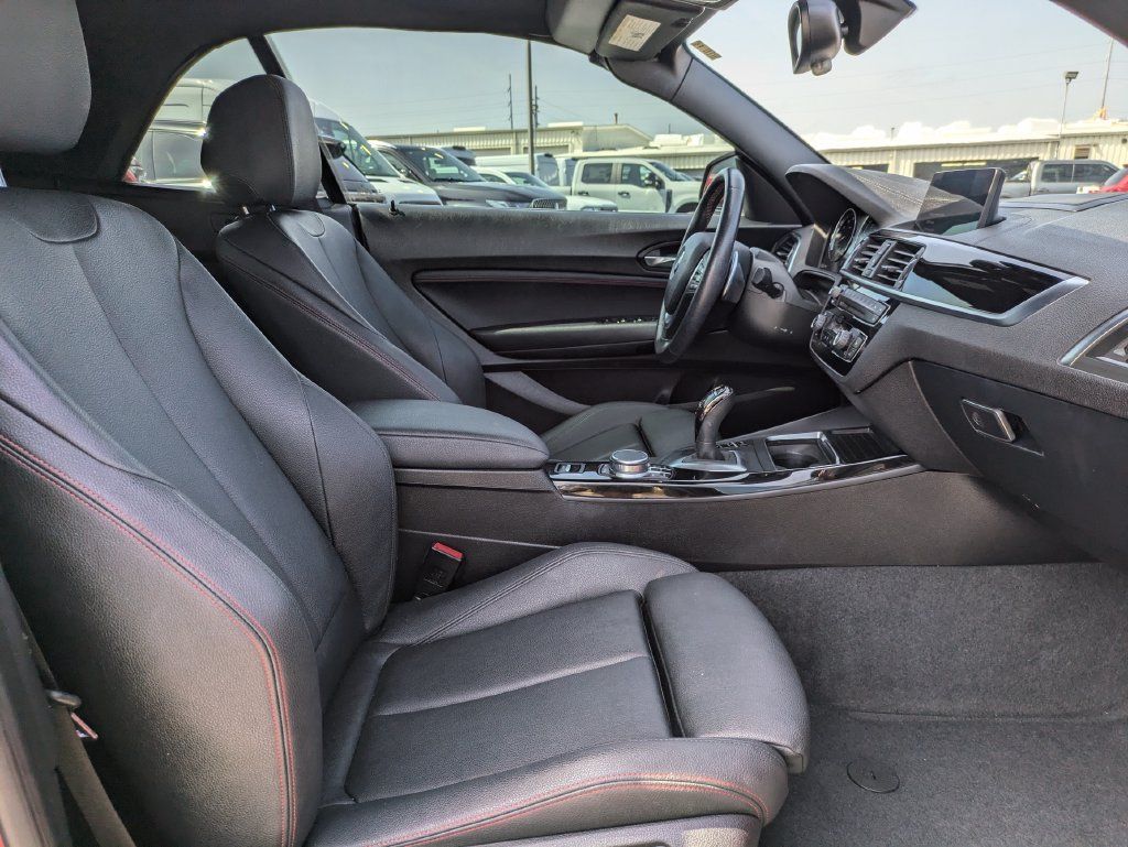 Used 2018 BMW 230i Convertible RWD image 25