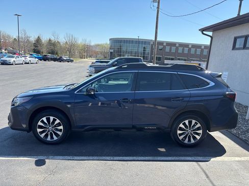 Used 2023 Subaru Outback Limited image 6