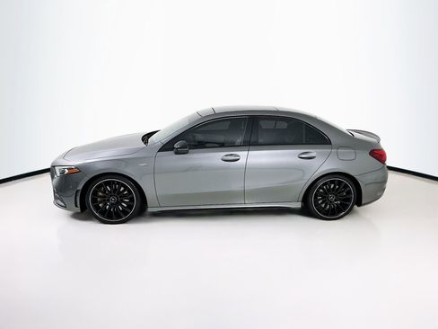 Used 2021 Mercedes-Benz A 35 AMG 4MATIC image 5