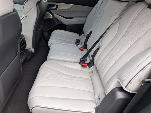 New 2026 Acura MDX w/ Advance Package AWD/4WD image 27