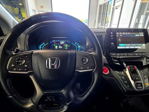 Used 2024 Honda Odyssey EX-L image 25