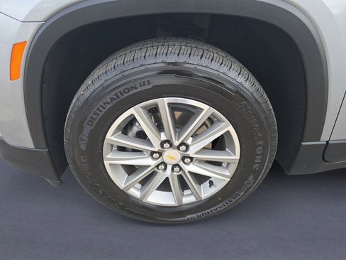 Certified 2023 Chevrolet Traverse LT image 37