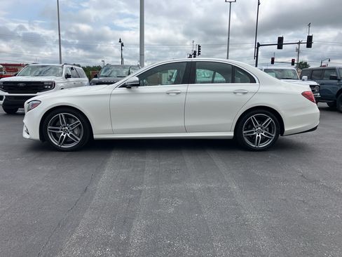 Used 2019 Mercedes-Benz E 300 4MATIC image 3