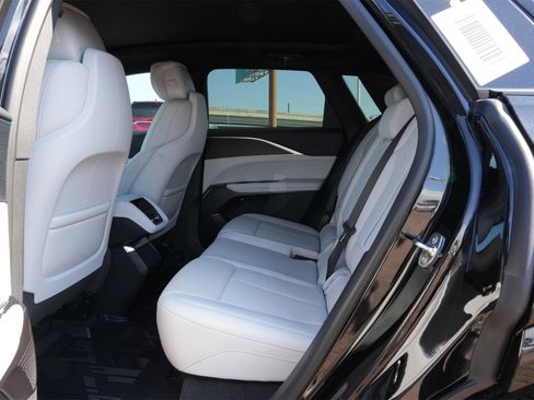 New 2025 Cadillac Lyriq Sport image 20