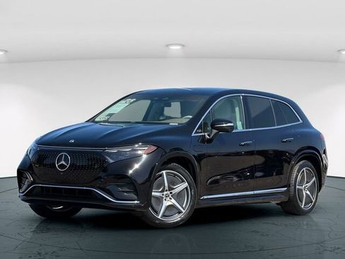 Certified 2023 Mercedes-Benz EQS 580 4MATIC SUV image 2